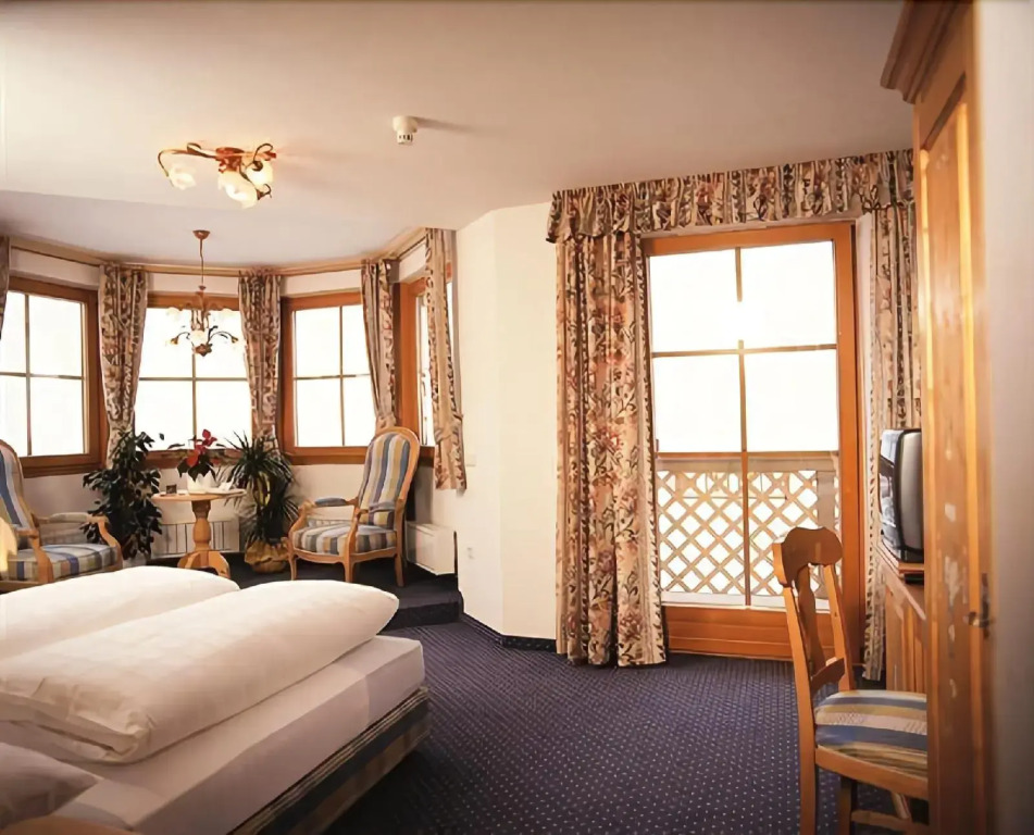 Turmhotel Gschwendt