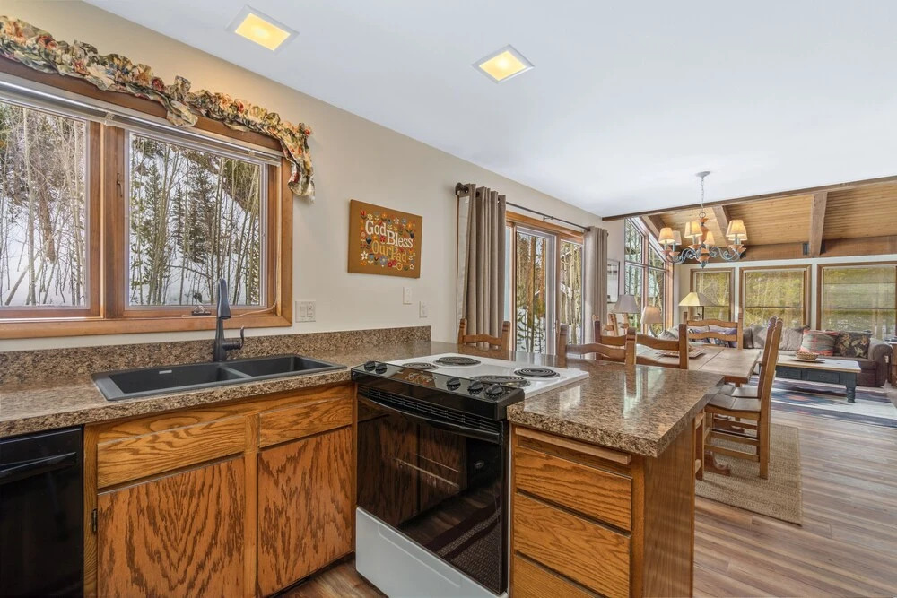 Keystone Gulch 8 Bedroom Home by Redawning