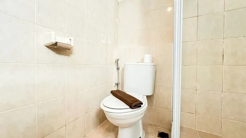 Good Deal 2Br Apartment At The Wave Kuningan