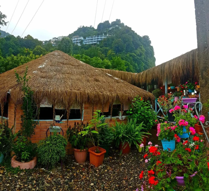 Calypso Kvariati Inn