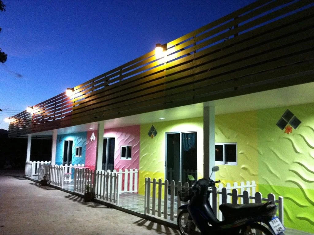 Boat House Resort