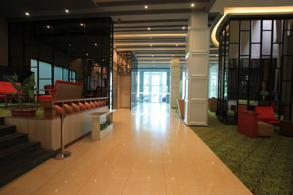 Sparks Life Jakarta, ARTOTEL Curated