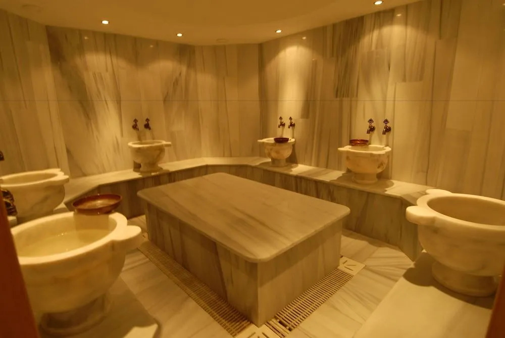 Cetin Hotel