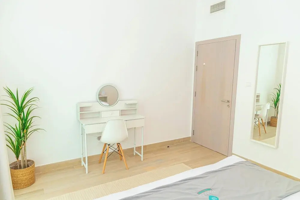 Bloomfields Stylish 1BR in Waters Edge