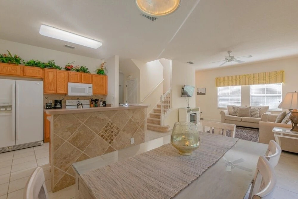 Gated Resort Community + Private Pool 4br 4 Bedroom Home