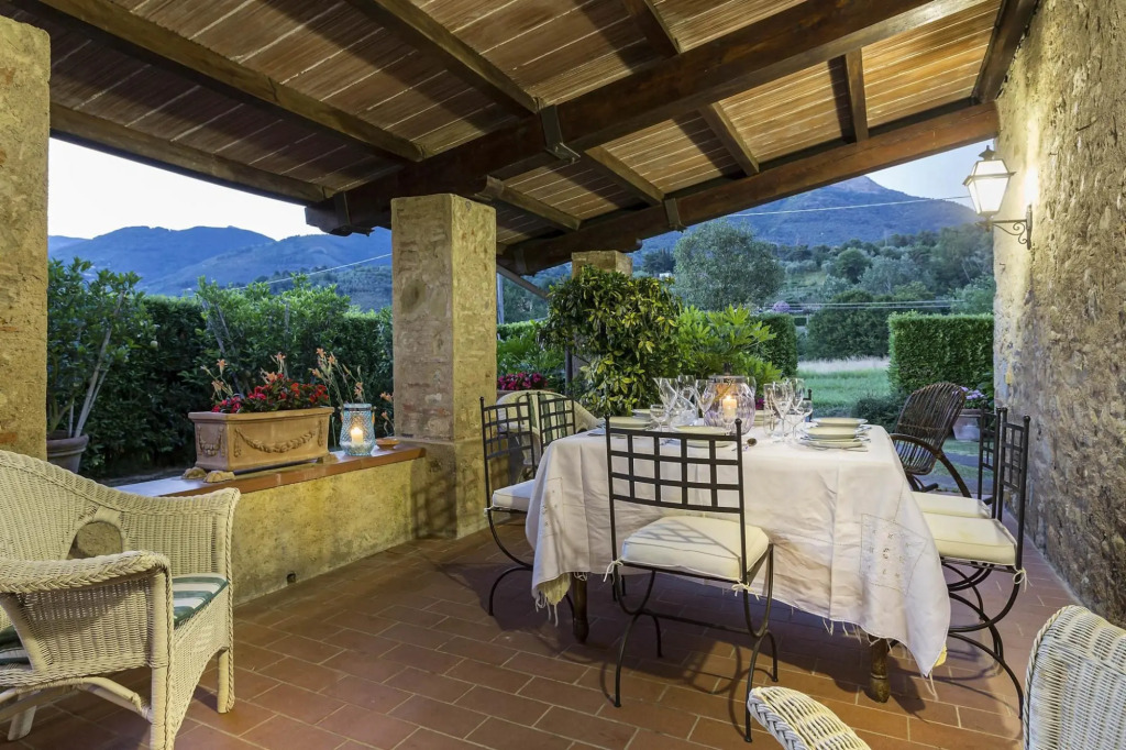 Bicocche Stone Farmhouse