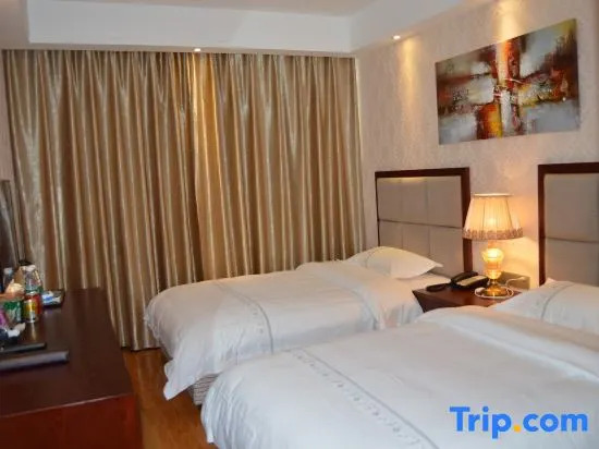 The westside Lancaster Hotel