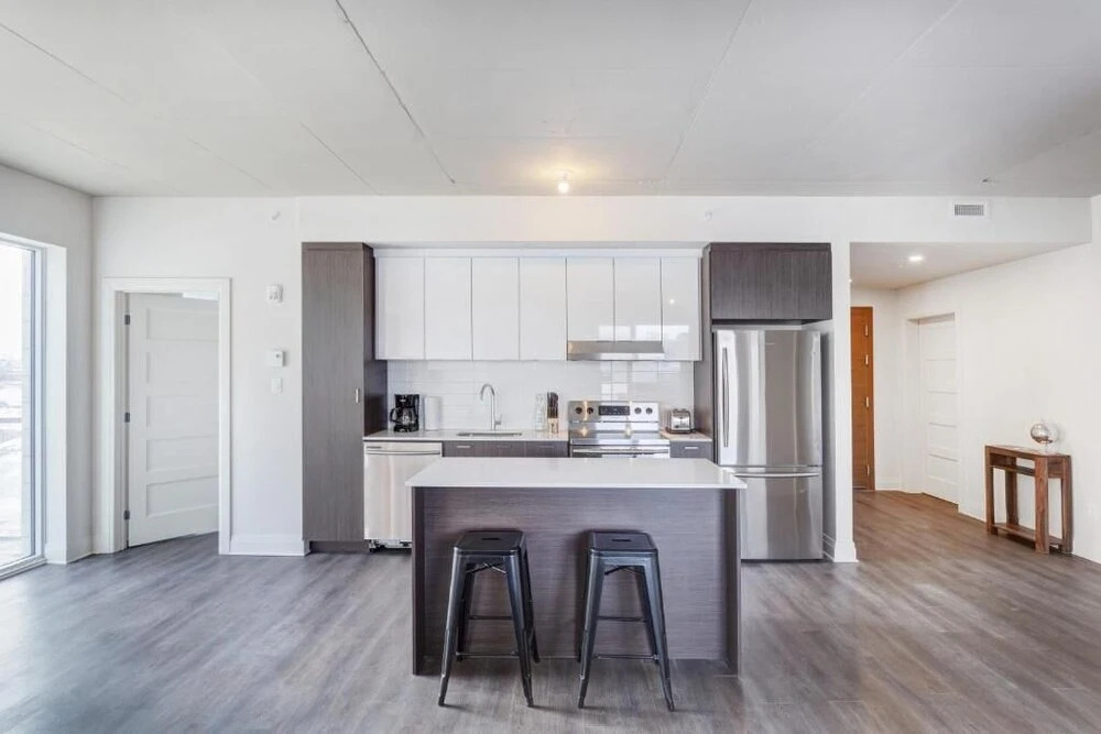 LEquinox Modern Apartments by Corporate Stays