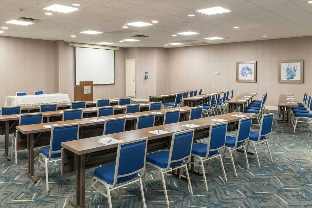 Four Points by Sheraton Eastham Cape Cod