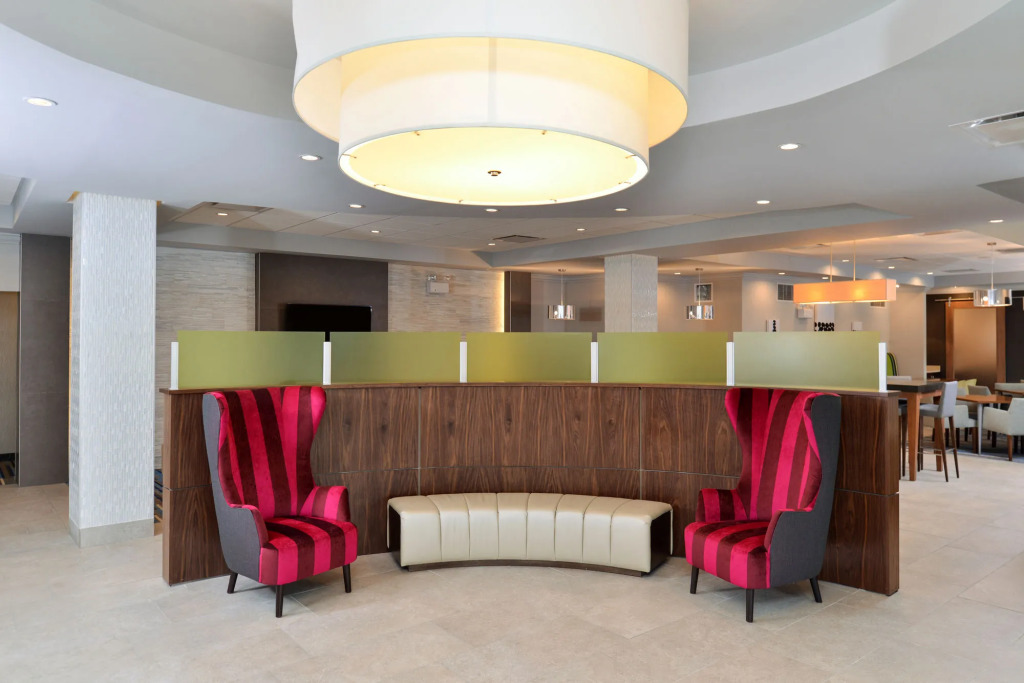 Holiday Inn Express Hotel & Suites St. Louis West-OFallon by IHG
