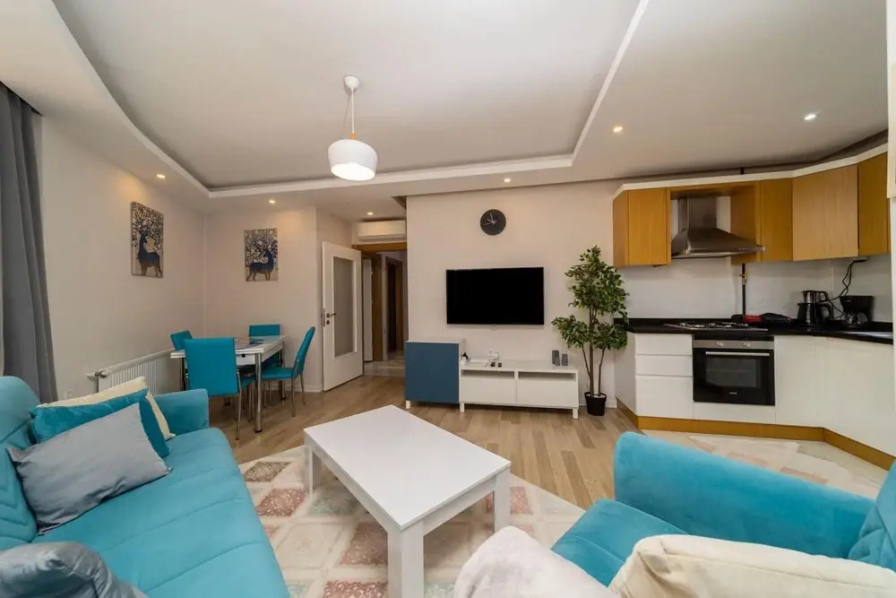 Convenient Flat With Balcony in Konyaalti