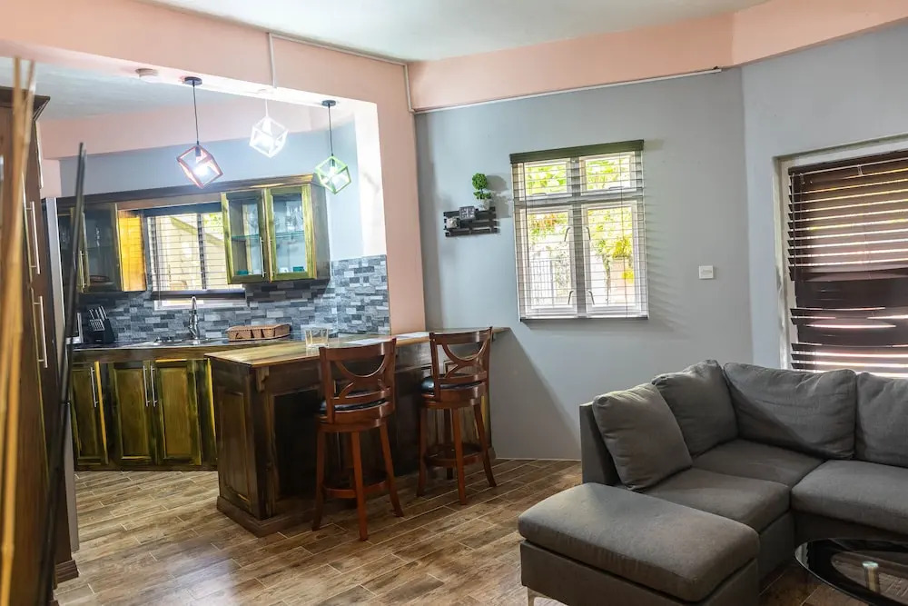 Topaz Apartment Villa - Mountain View