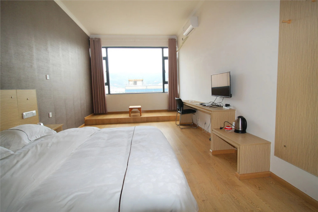 Fengmingjiutian   Hotels