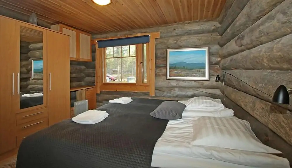 Kuukkeli Log Houses Villa Aurora "Pupula"