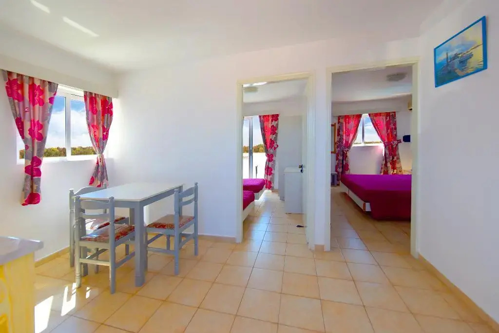 Anixis Hotel & Apartments