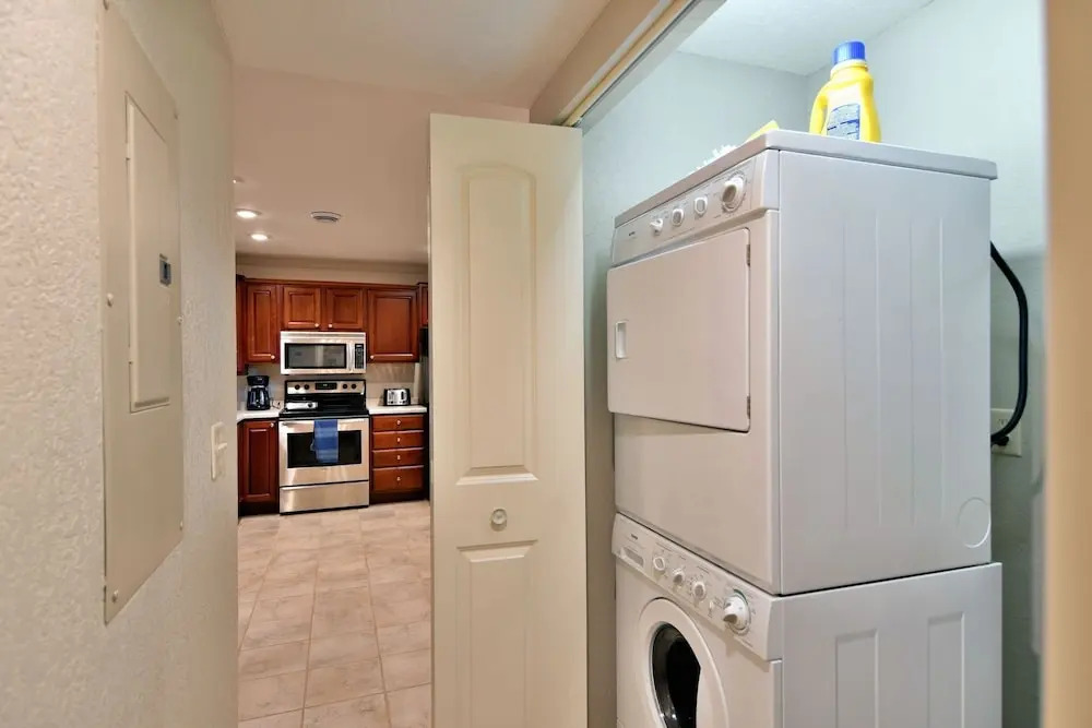 Unit 207 2 Bdrm/ 2 Ba 2 Bedroom Condo by RedAwning