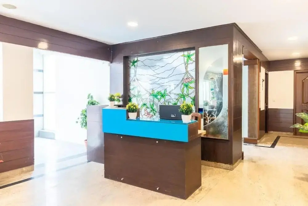 Laavish 7 Hotel