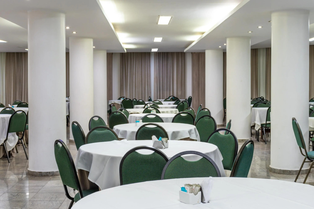 Umuarama Plaza Hotel by Castelo Itaipava