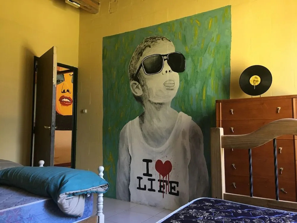 Lemon Tree Hostel