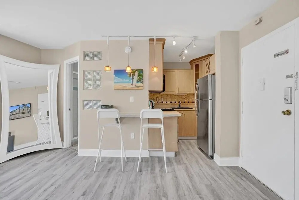 South Beach Apartments