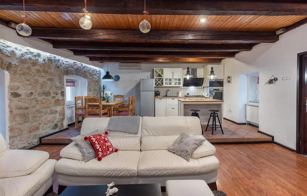 Beautiful Home in Krasica With Sauna, Wifi and 2 Bedrooms