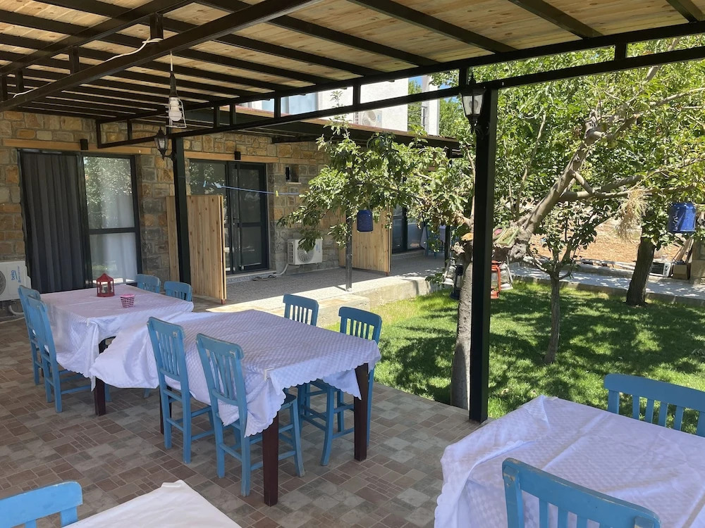 Imbrossa Hotel