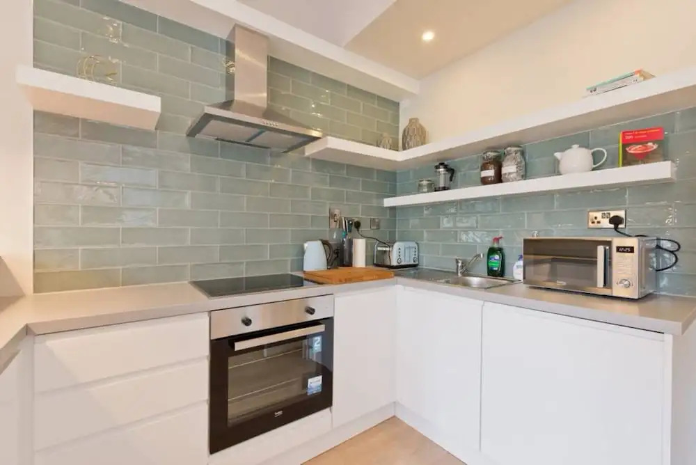 1 Bedroom Apartment Close to City Centre