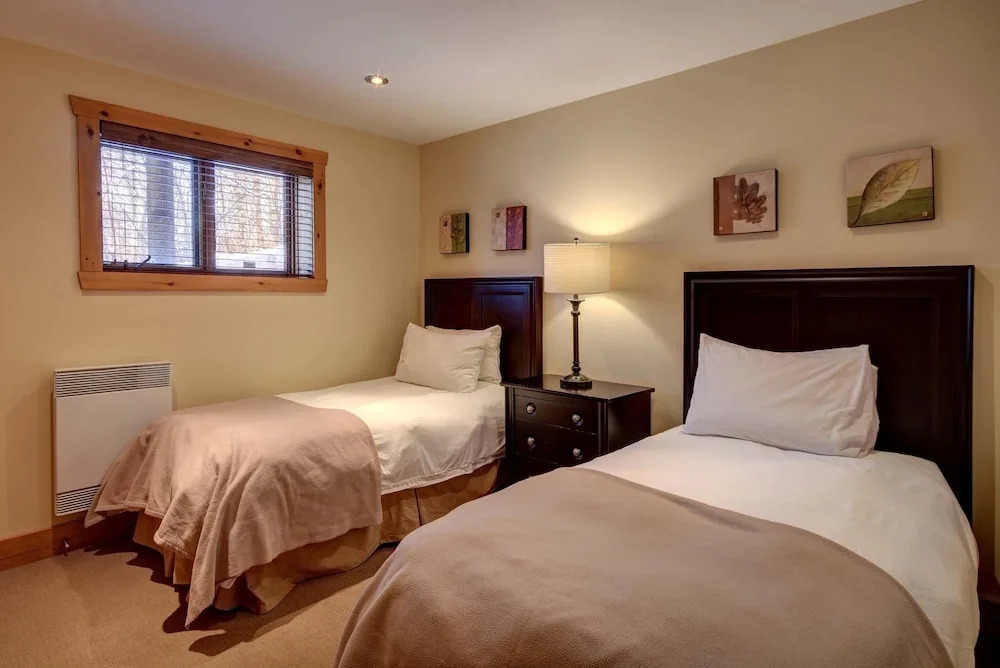 Chalet Sioux