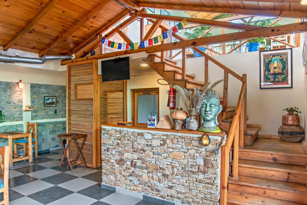 Yak and Yeti Inn