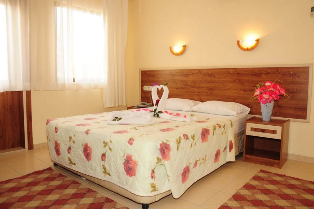 Side Yeşilöz Hotel