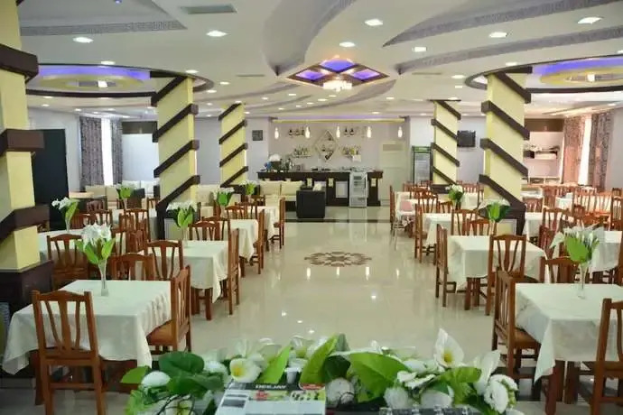 Hotel Lakaj 2