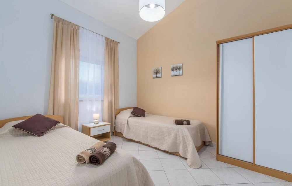 Pet Friendly Home In Porec
