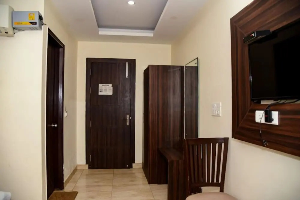 Hotel Grand Inn