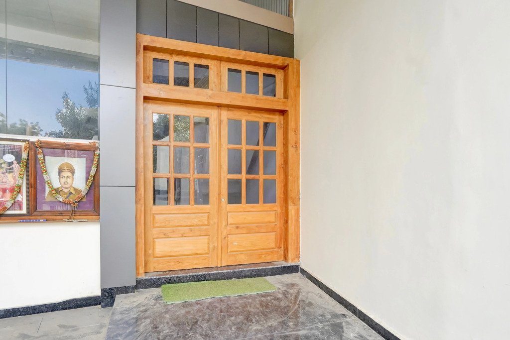 Townhouse Varanasi City Station Formerly S Kumar Inn