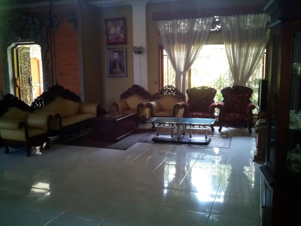 Dewas Bali