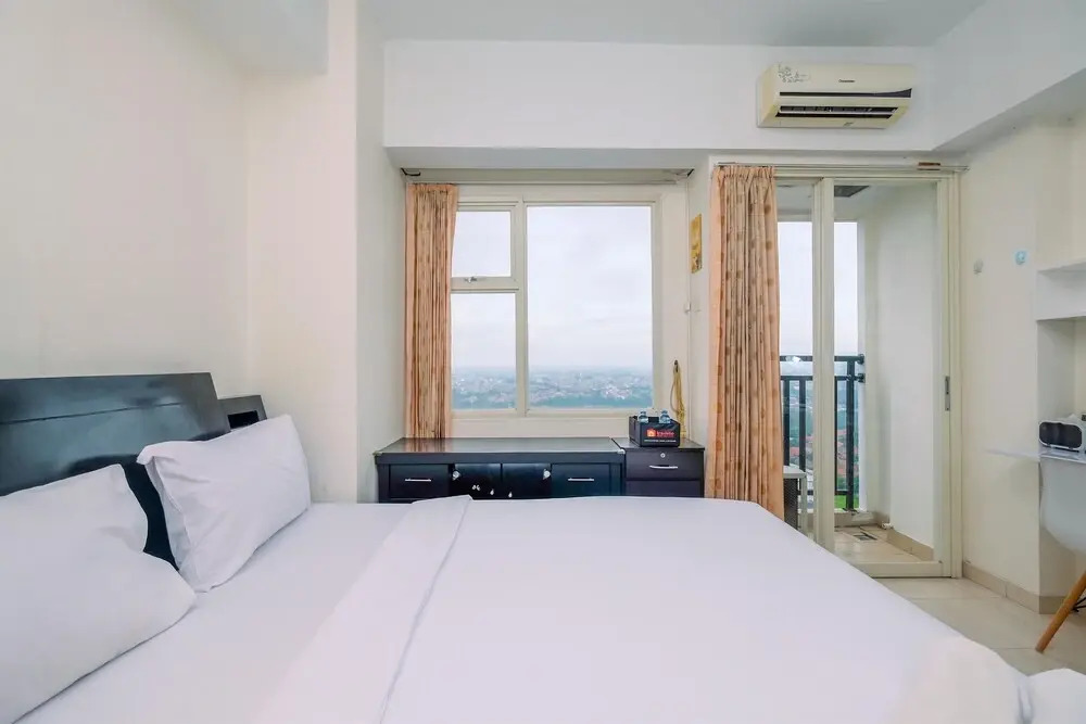 Cozy Living Studio Apartment at Margonda Residence 3