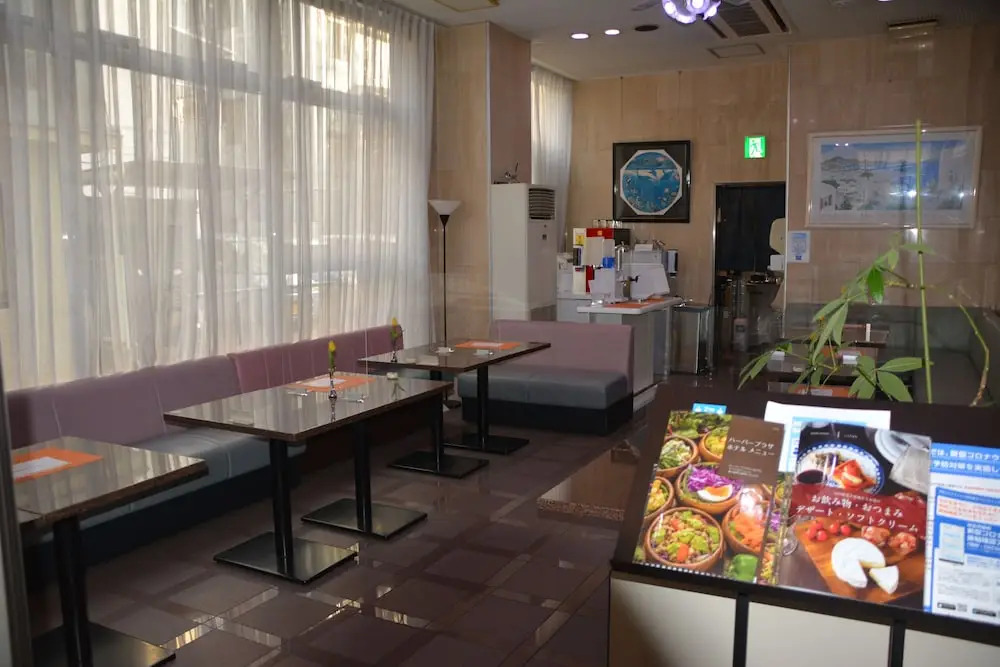 Harbor Plaza Hotel