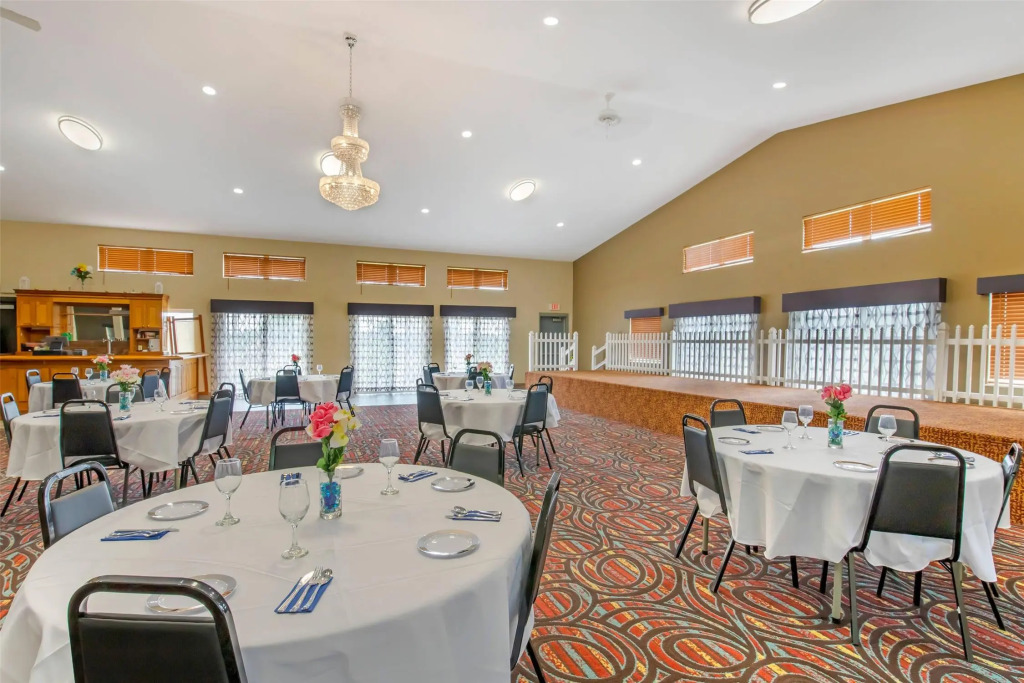 Comfort Inn & Suites New Lisbon