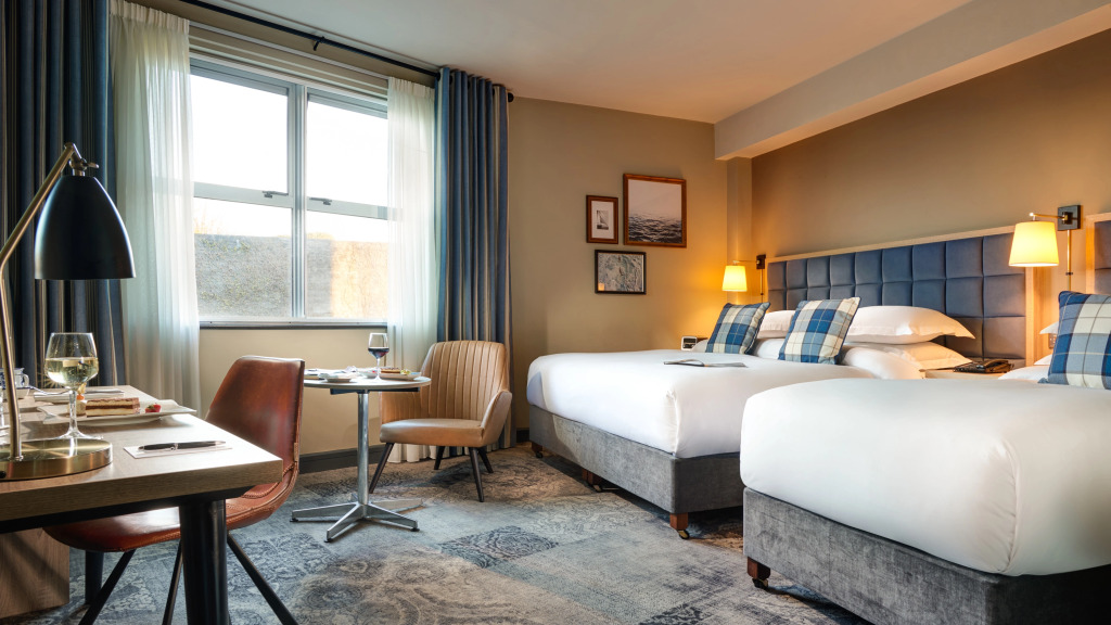 Harbour Hotel