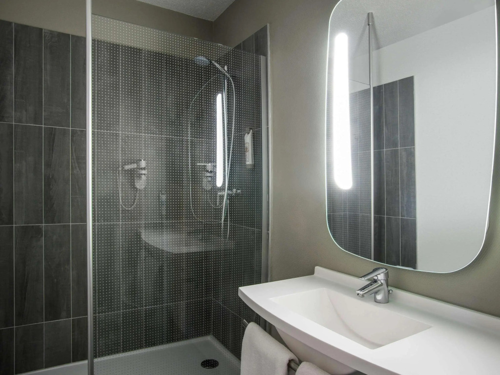 ibis Tarbes Odos