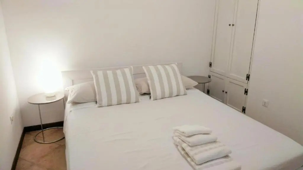 Apartment and Room Ivica