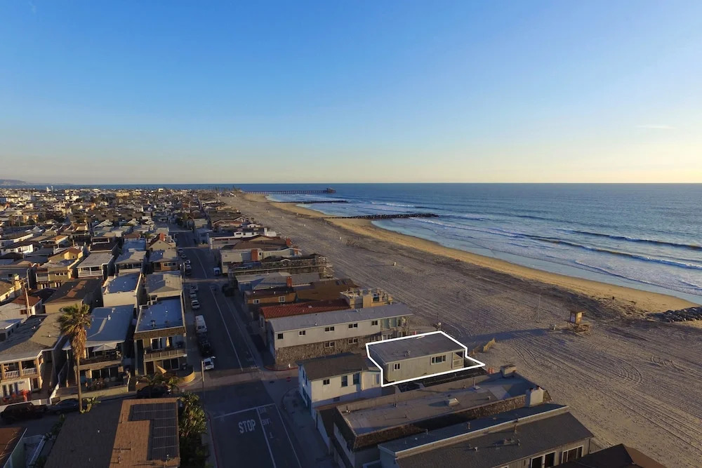 3600 W Ocean Front Elli 2 Bedroom Home
