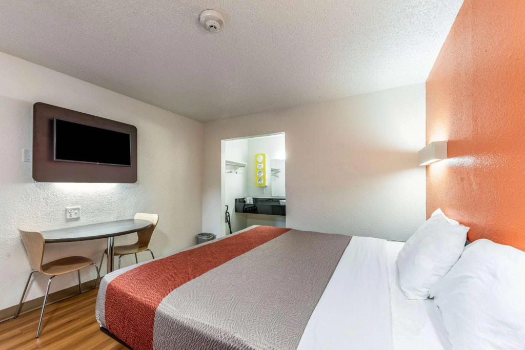 Motel 6-North Richland Hills, TX