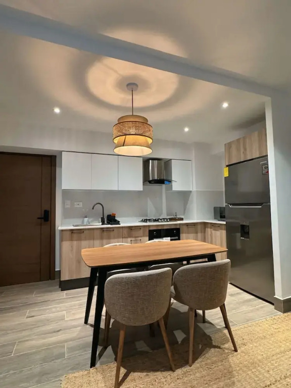 4 Guests 2 Bedrooms Gym and Pool Cap Cana