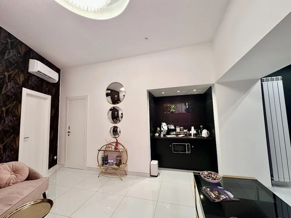 Elegance Rooms Spaccanapoli