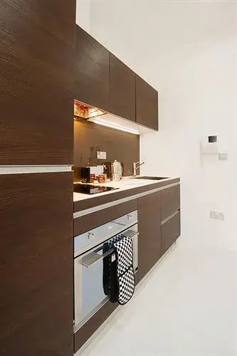 Albany House Luxury Serviced Apartments