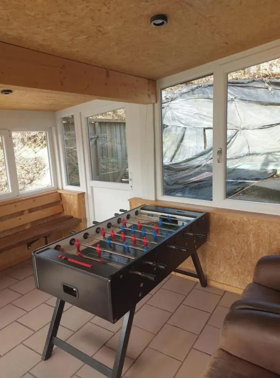 Modern Holiday Home with Hot Tub & Sauna in Ardennes