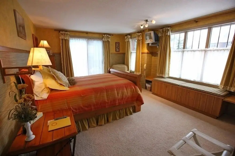 Buffaloberry Bed & Breakfast
