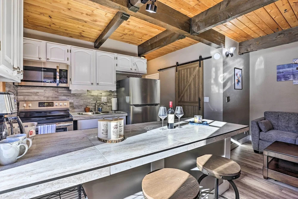 1/2 Mi to Chairlift! Breck Condo w/ Hot Tub Access