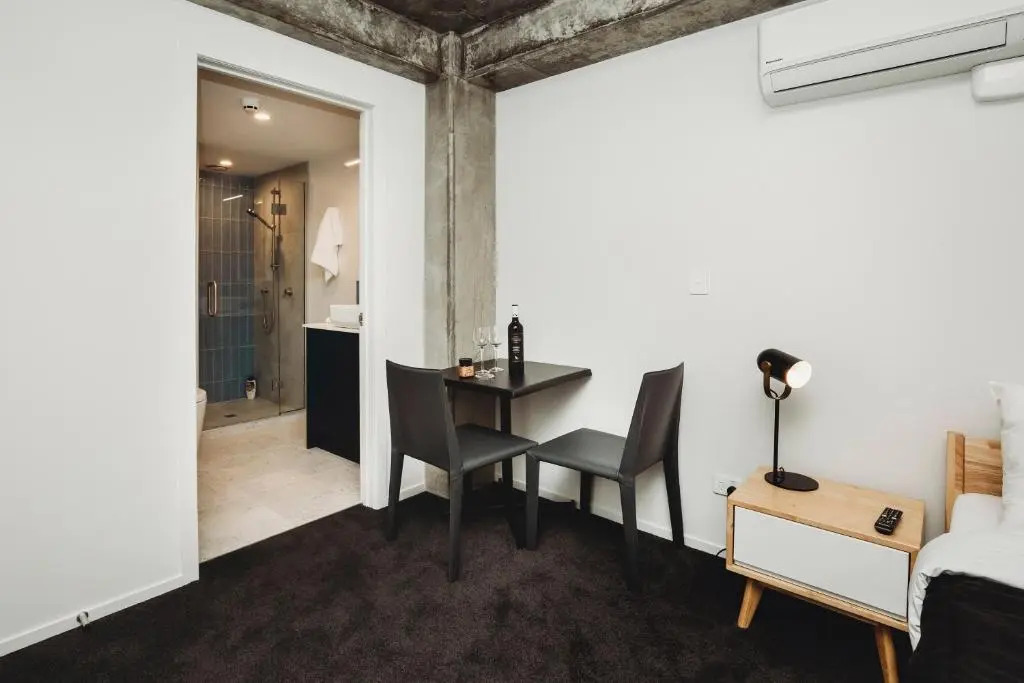 One50 Molesworth - Studio Ground Level